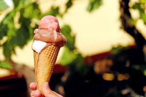 Come riconoscere un vero gelato artigianale