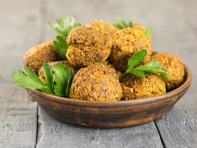 Falafel e shawarma: i sapori dello street food mediorientale