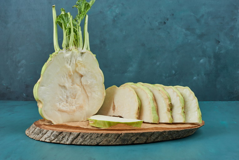 Sedano rapa crudo: benefici e controindicazioni