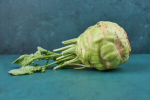 Zuppa di sedano rapa e patate: comfort food d’autunno